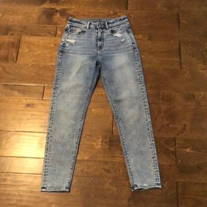 American Eagle Mom Jeans Sz. 0 Regular